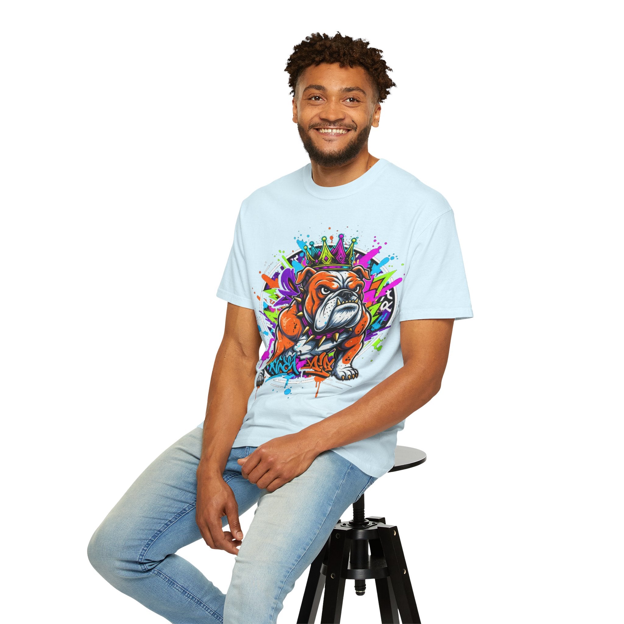 D78 Street Kings — Crown graffiti bulldog T-shirt