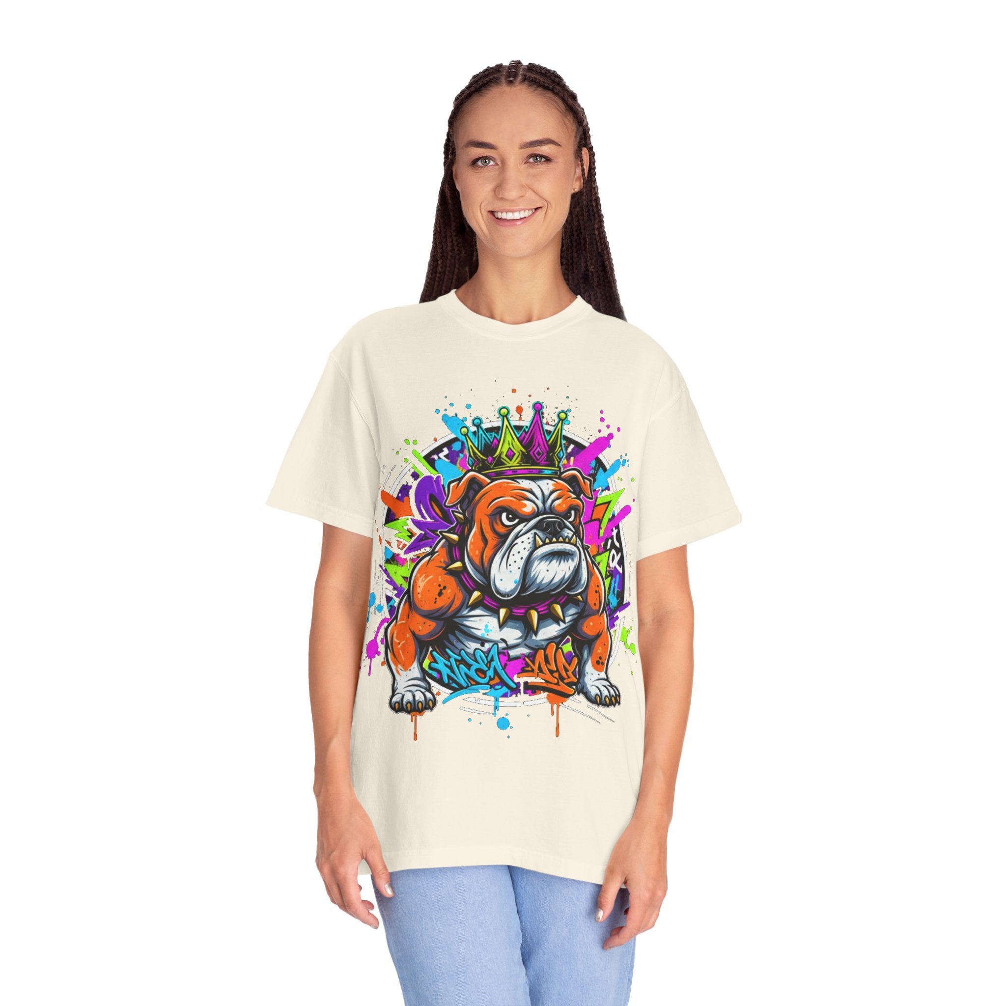 D78 Street Kings — Crown graffiti bulldog T-shirt