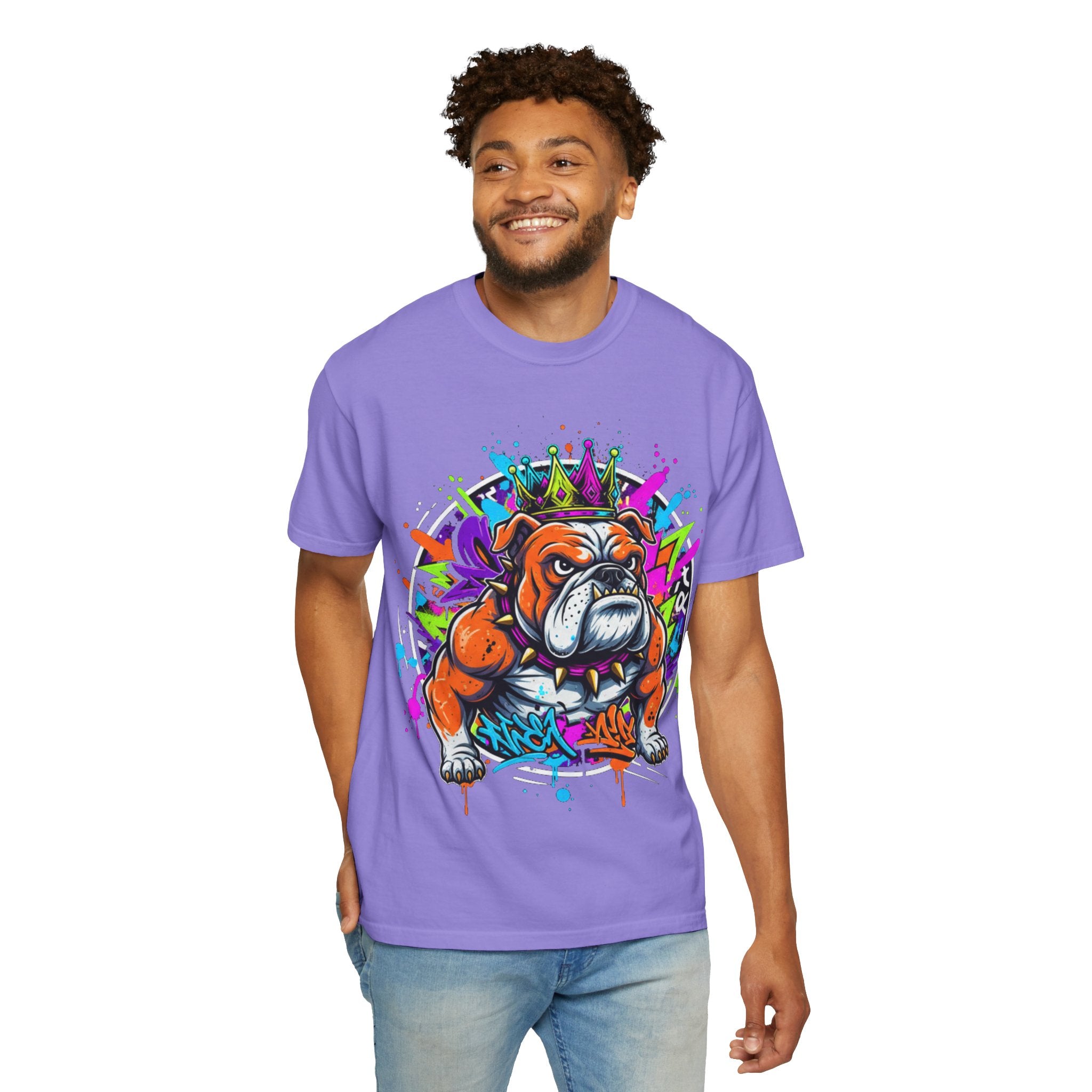 D78 Street Kings — Crown graffiti bulldog T-shirt