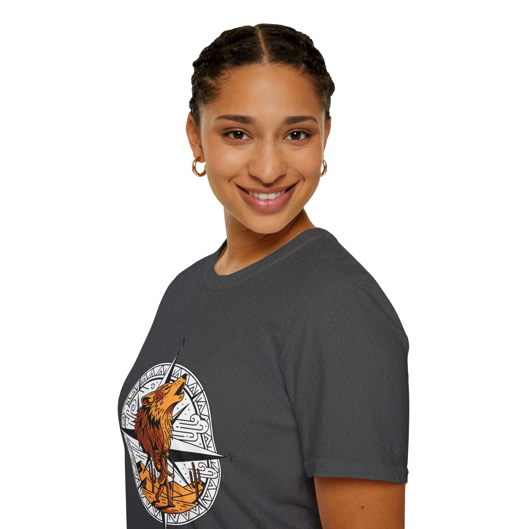 D78 Wolf Trail — Adventure wolf T-shirt
