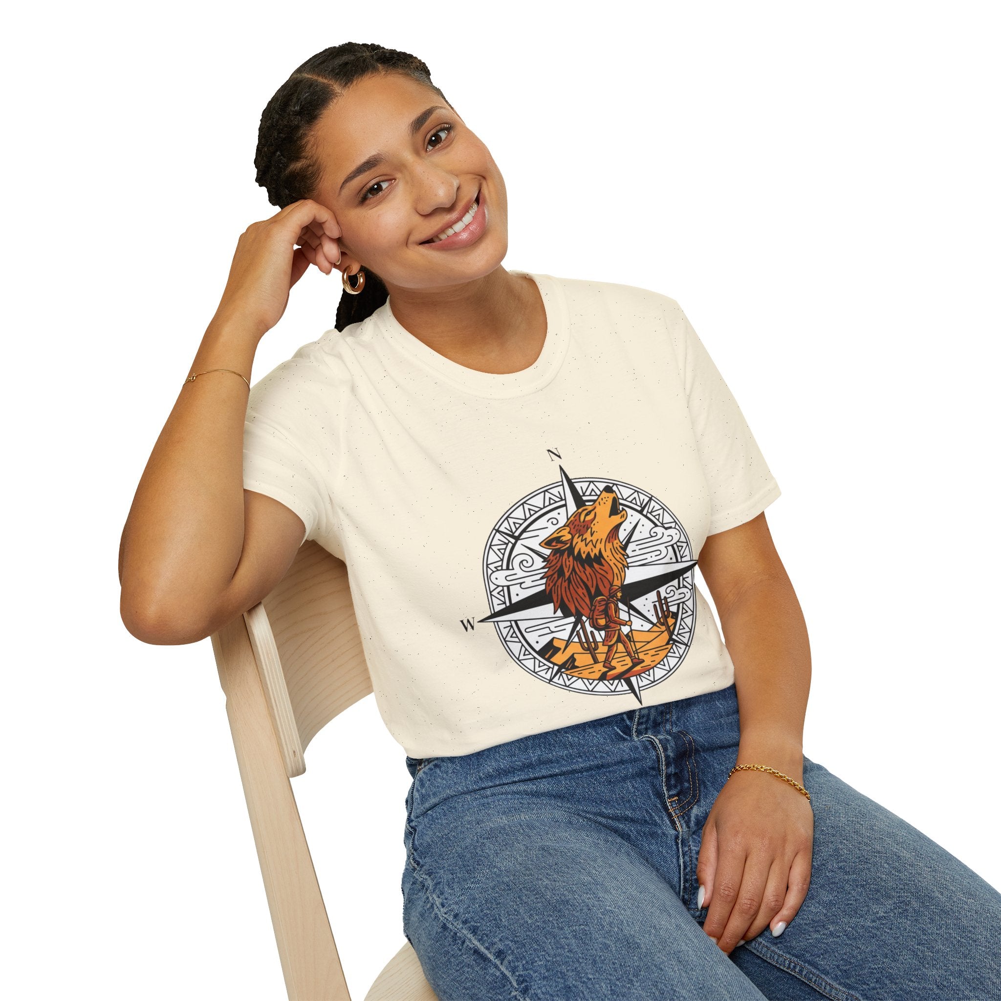D78 Wolf Trail — Adventure wolf T-shirt