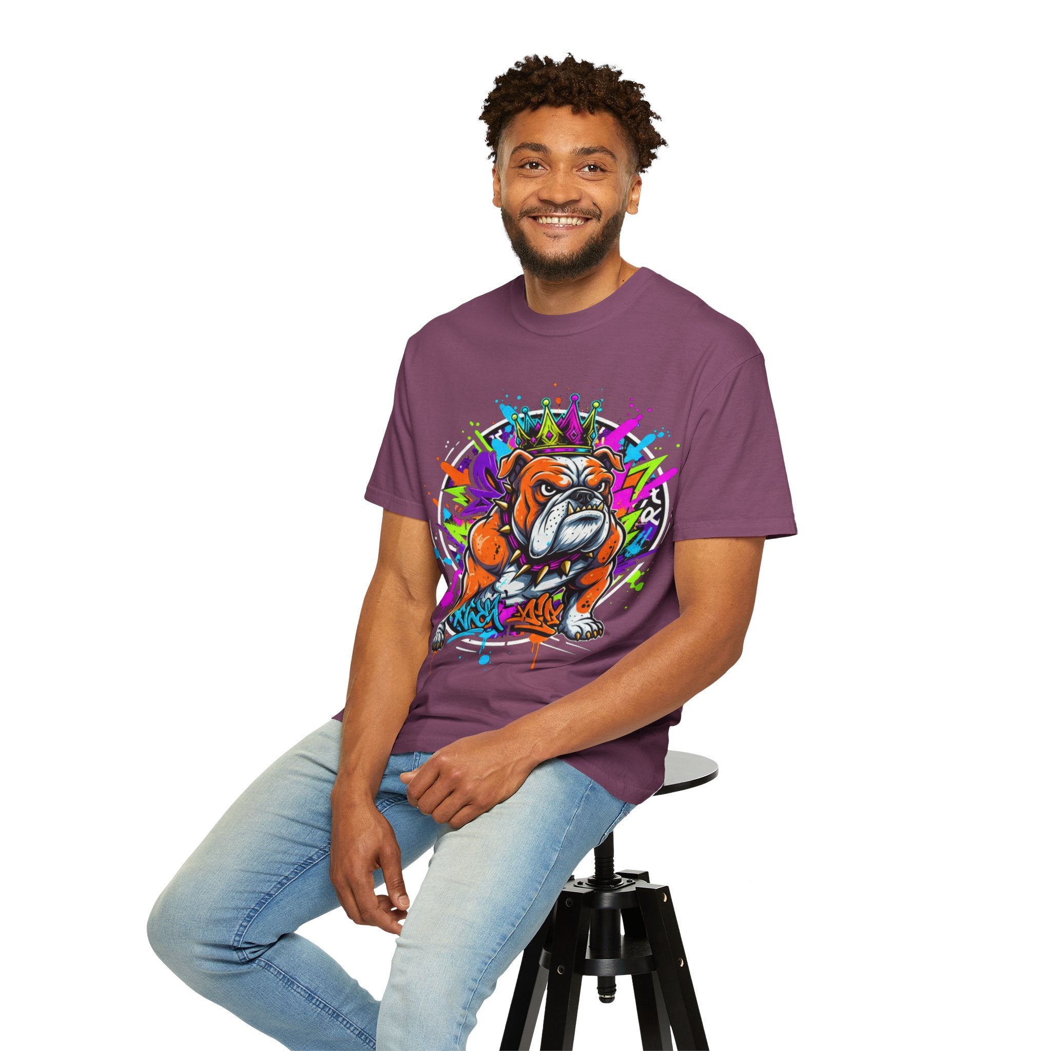 D78 Street Kings — Crown graffiti bulldog T-shirt
