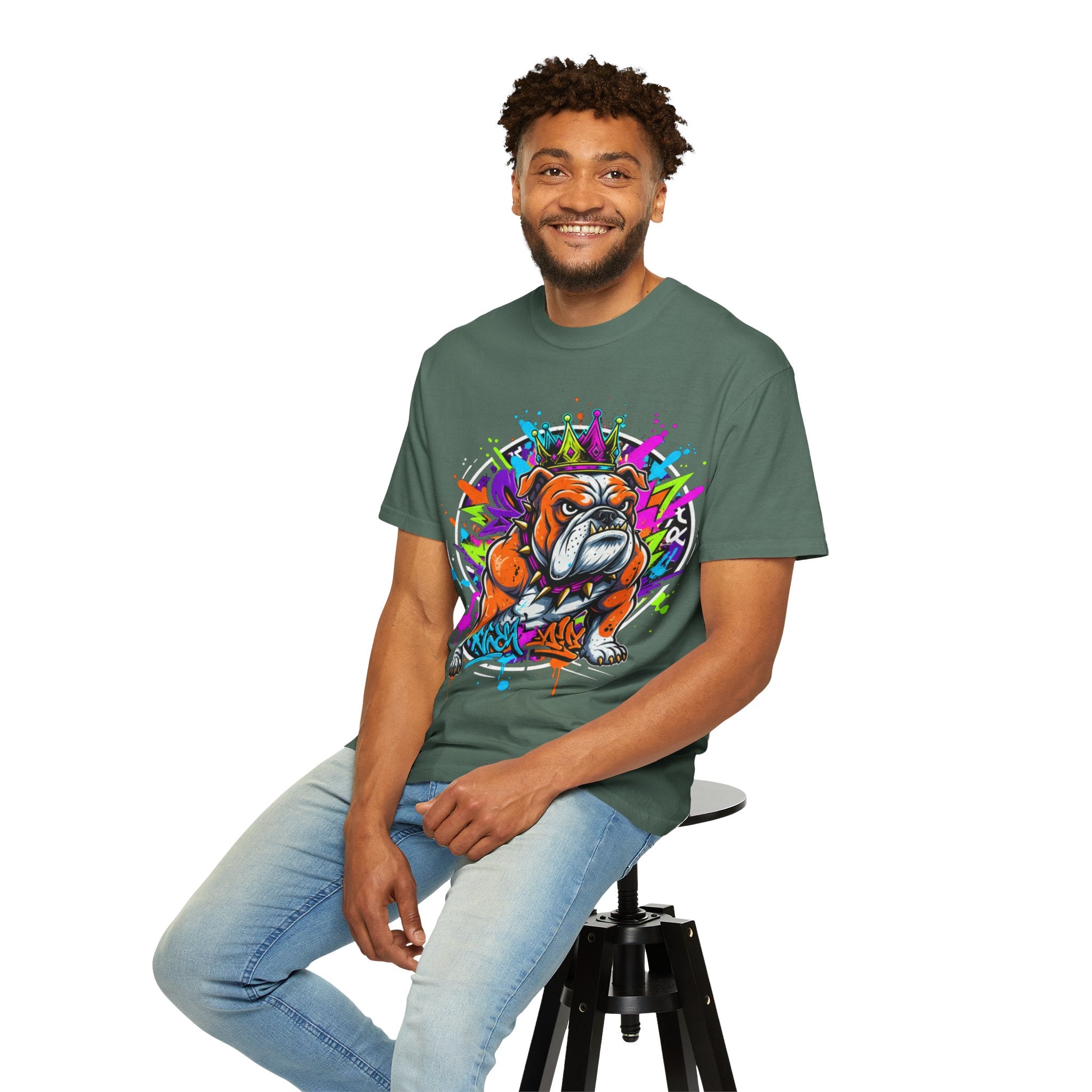 D78 Street Kings — Crown graffiti bulldog T-shirt
