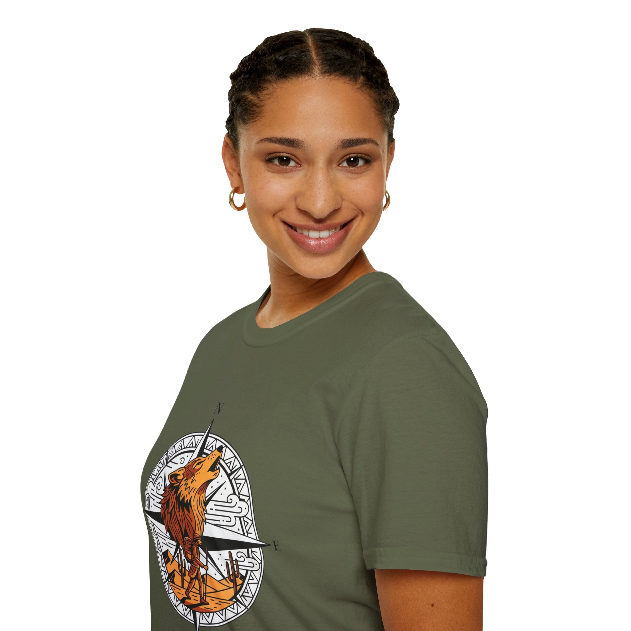 D78 Wolf Trail — Adventure wolf T-shirt