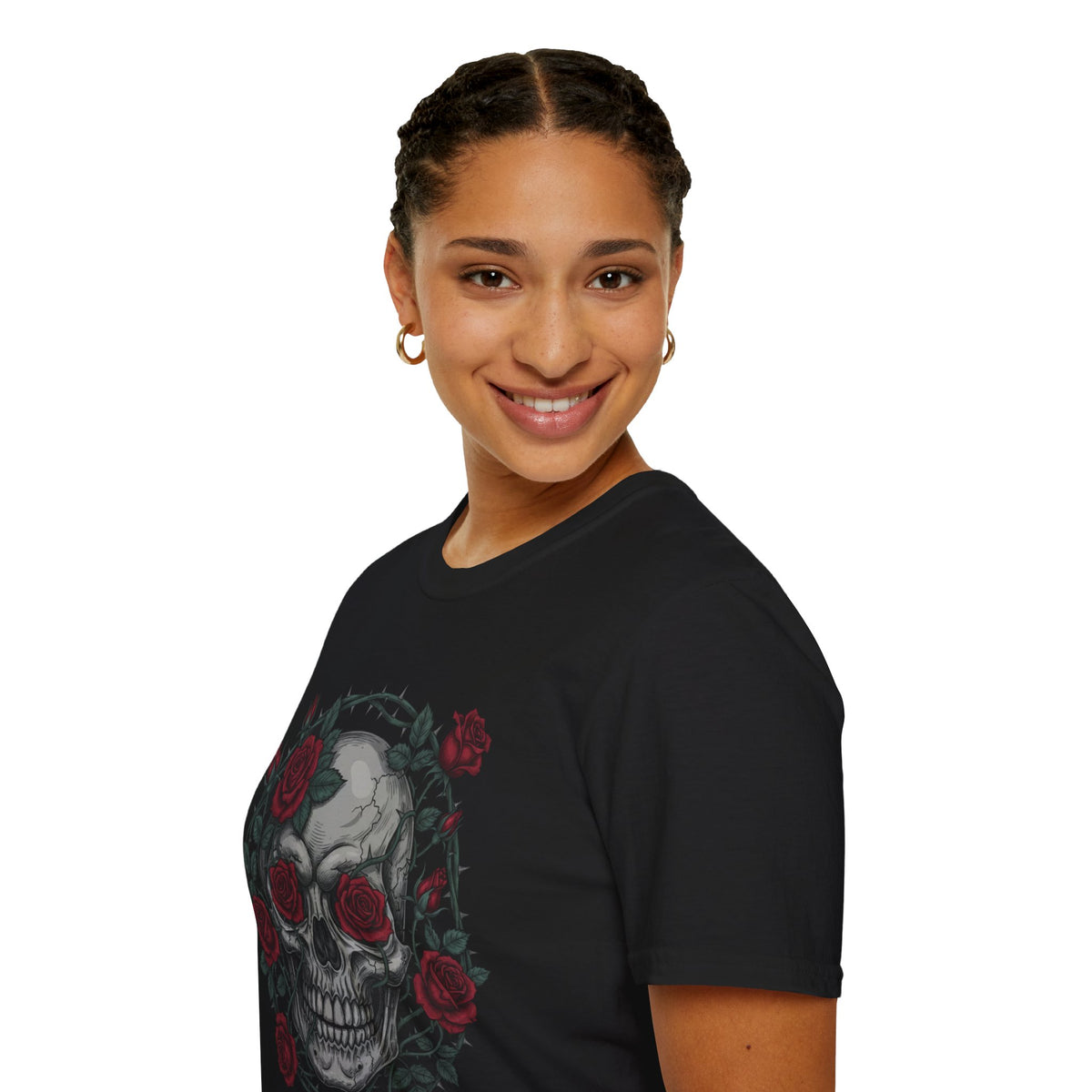 Skull & Roses Graphic T-Shirt — Gothic Floral Skull Tee