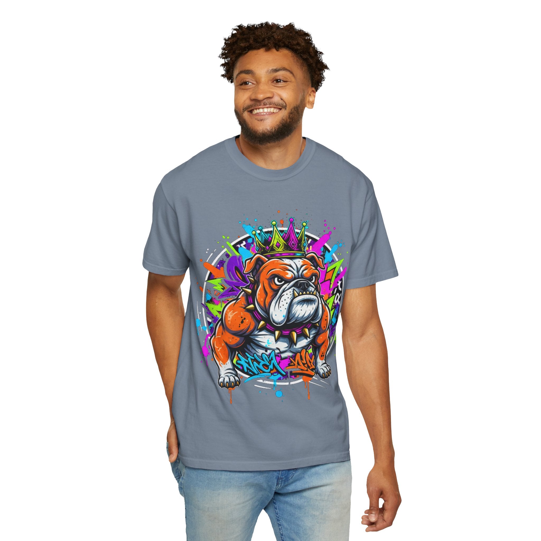 D78 Street Kings — Crown graffiti bulldog T-shirt